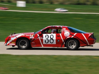 Illustration for article titled The Top 51 Lemons of the Detroit Irony 24 Hours of LeMons
